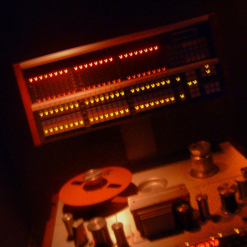 pearl-sound-studios-reel-to-reel-tape-machine.jpg